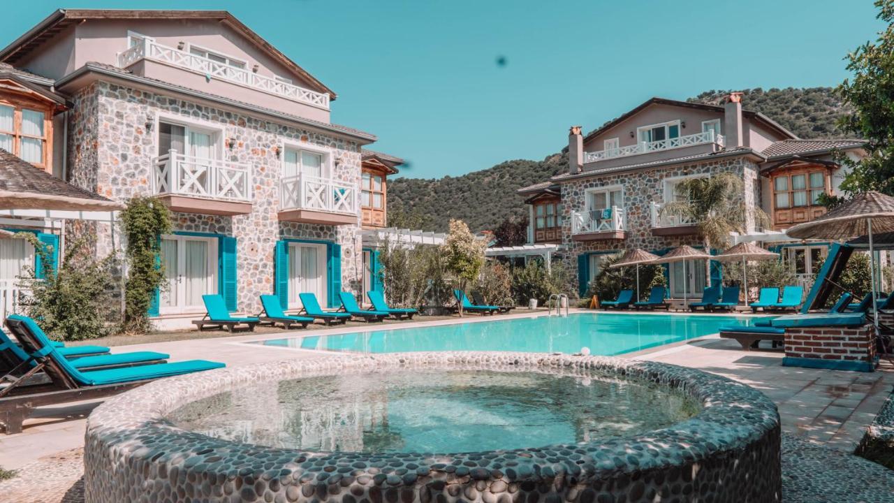 Orino Suites Cedit 外观 照片